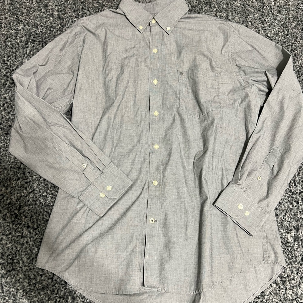 Izod button down